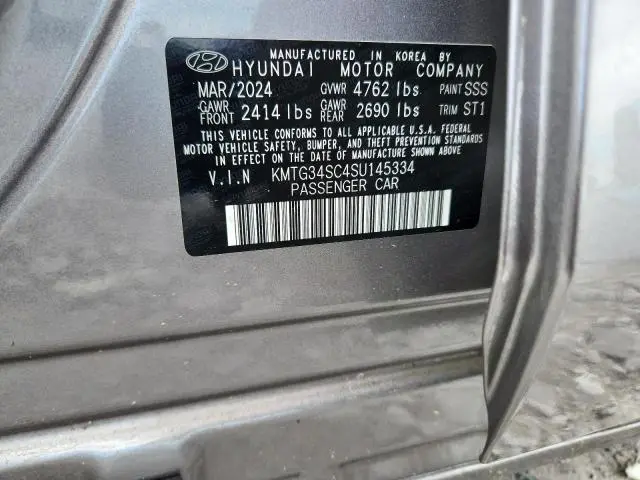 2025 GENESIS G70 BASE  