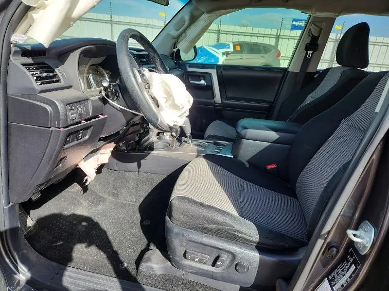 2015 TOYOTA 4RUNNER SR5  