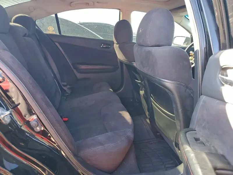 2013 NISSAN MAXIMA S  