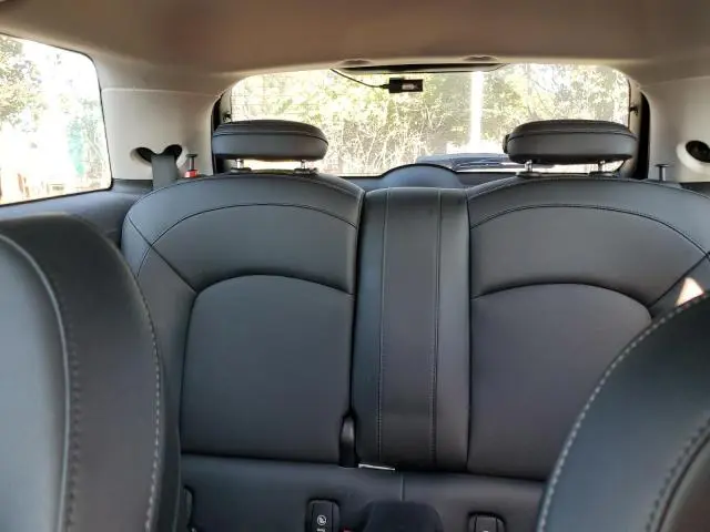 2017 MINI COOPER S  