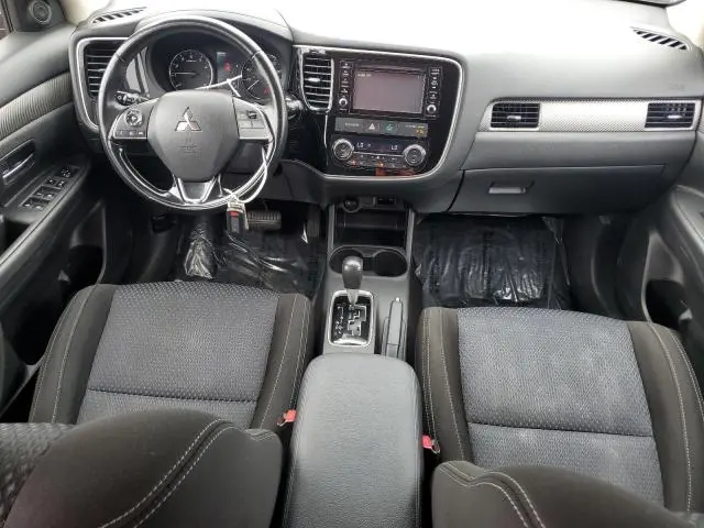 2016 MITSUBISHI OUTLANDER SE  