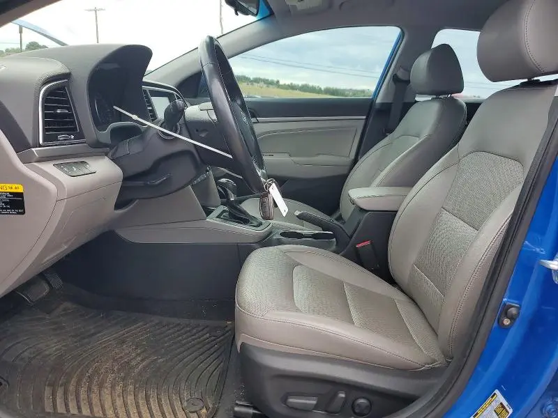 2017 HYUNDAI ELANTRA LIMITED  