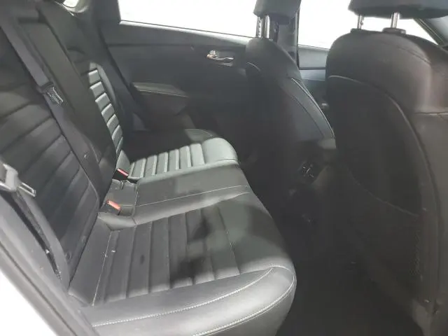 2022 KIA FORTE GT LINE  