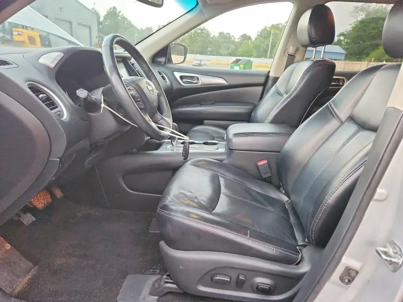 2018 NISSAN PATHFINDER SL  