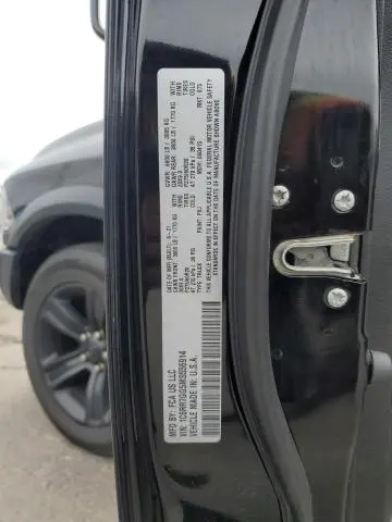 2021 RAM 1500 CLASSIC SLT  