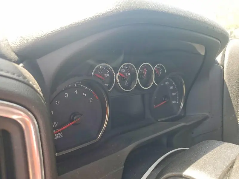 2020 CHEVROLET SILVERADO K1500 LT  