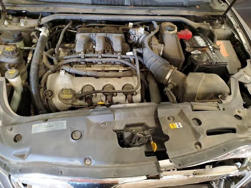 2011 FORD TAURUS SEL  