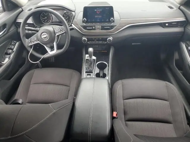 2023 NISSAN ALTIMA SV  