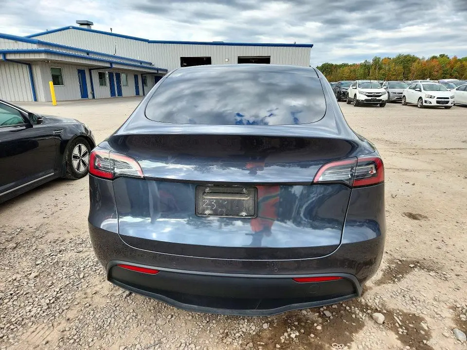 2022 TESLA MODEL Y   