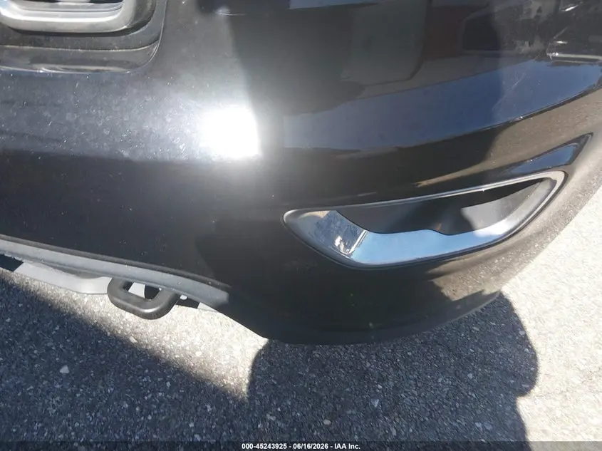 2019 JEEP GRAND CHEROKEE LAREDO E 4X4