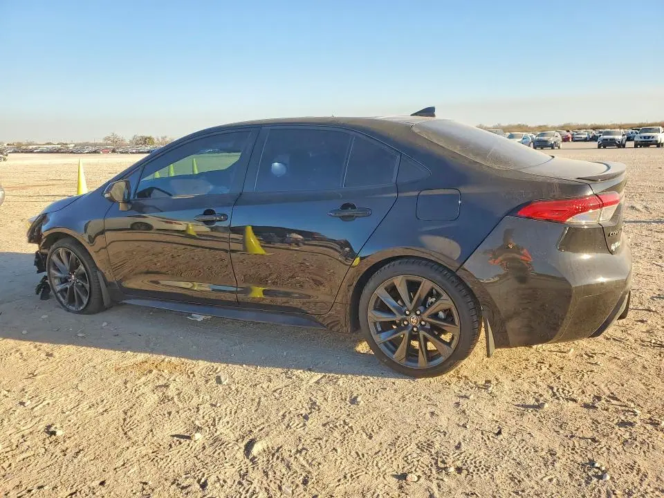 2025 TOYOTA COROLLA SE  