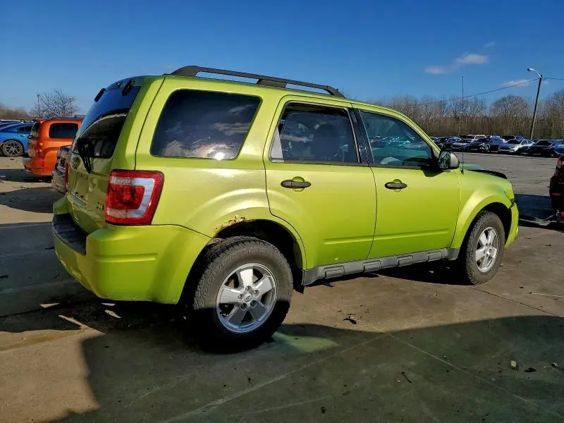 2012 FORD ESCAPE XLT  