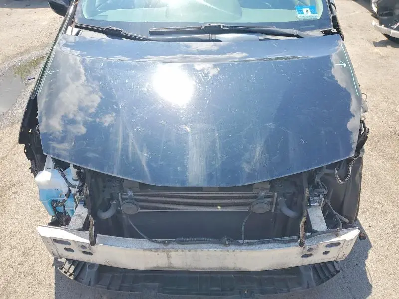 2014 TOYOTA PRIUS V THREE  