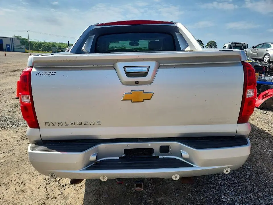 2013 CHEVROLET AVALANCHE LT  