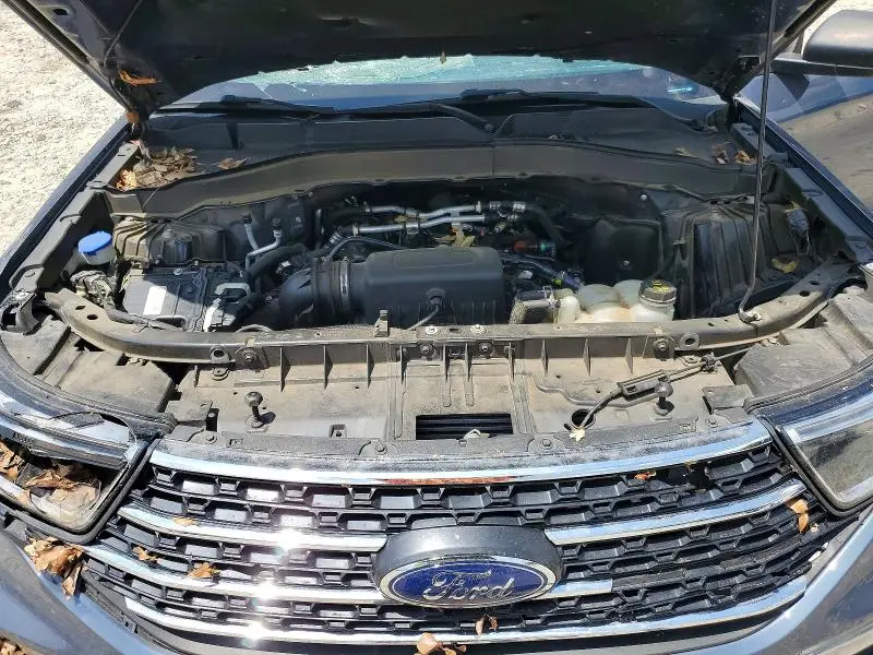 2021 FORD EXPLORER XLT  