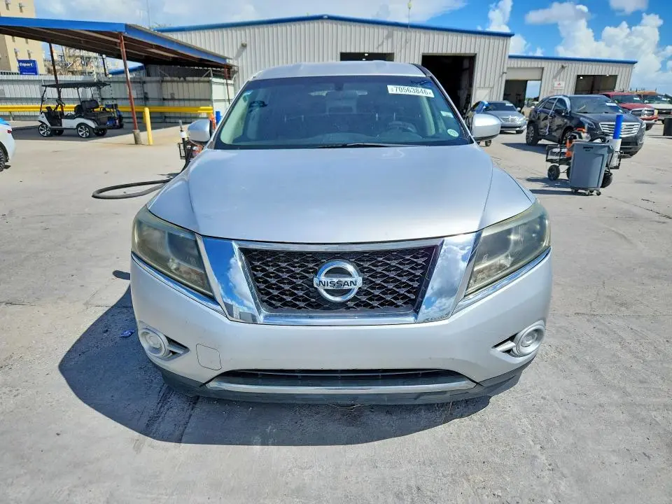 2013 NISSAN PATHFINDER S  