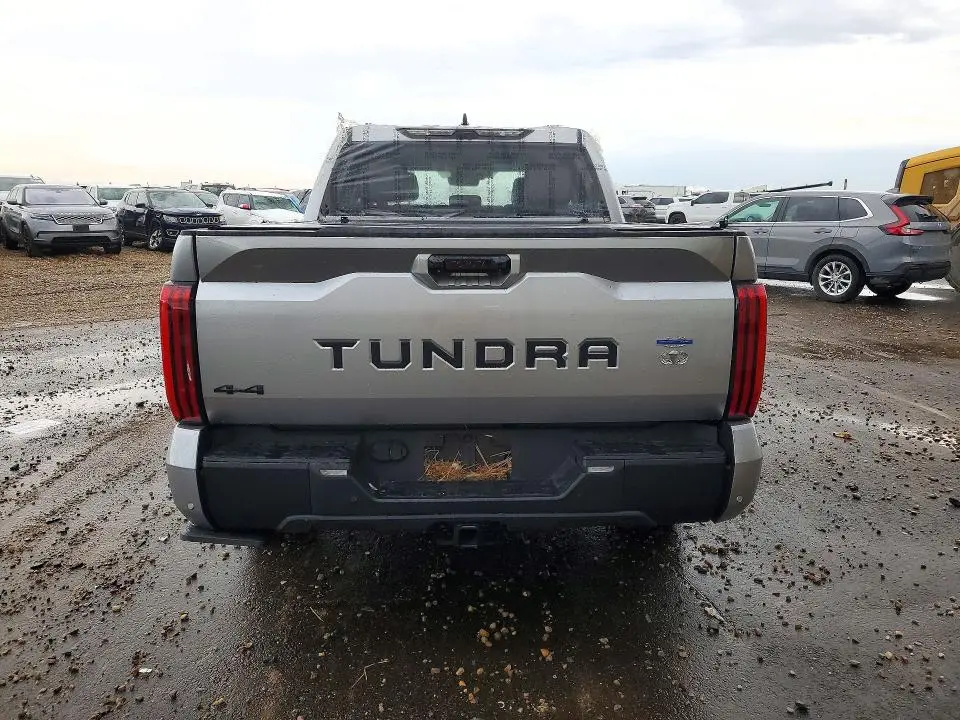 2024 TOYOTA TUNDRA LIMITED  
