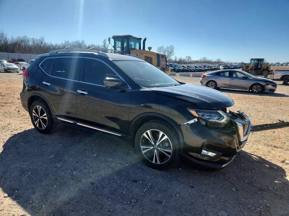 2017 NISSAN ROGUE S  