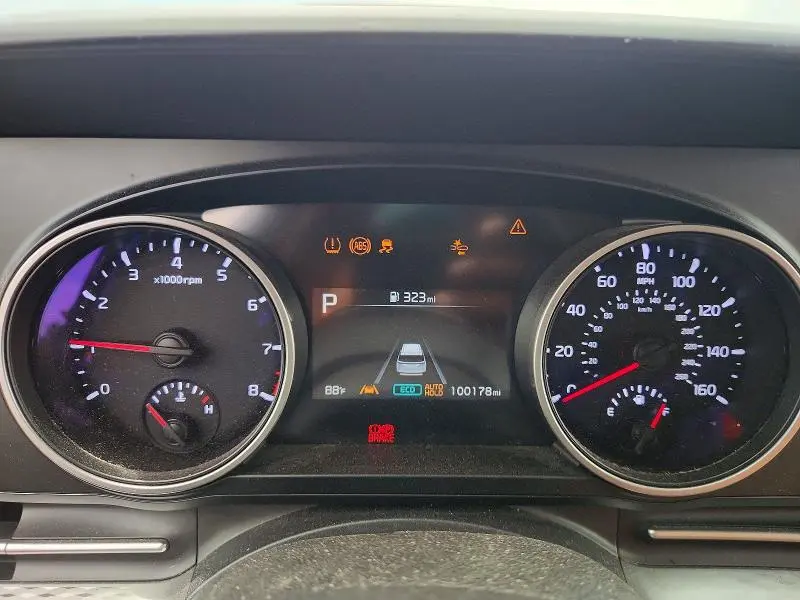 2023 KIA CARNIVAL LX  