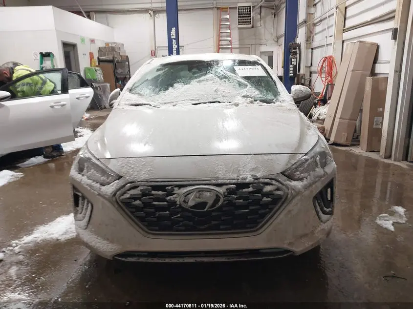 2020 HYUNDAI IONIQ HYBRID BLUE