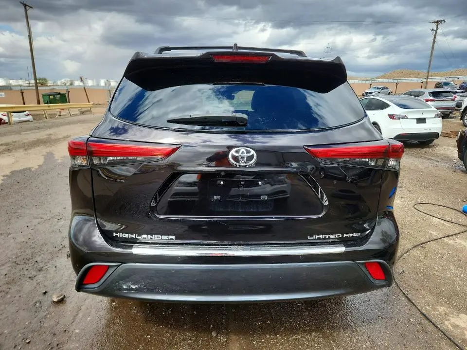 2020 TOYOTA HIGHLANDER LIMITED  