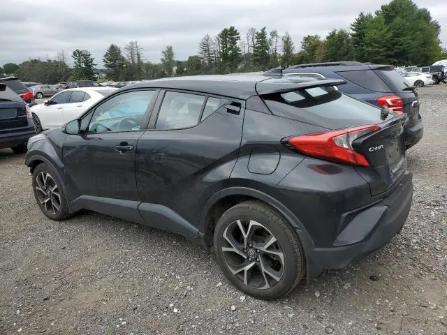 2021 TOYOTA C-HR XLE  
