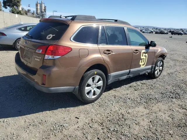2011 SUBARU OUTBACK 2.5I PREMIUM  