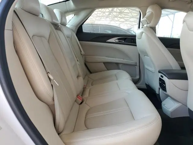 2017 LINCOLN MKZ RESERVE  