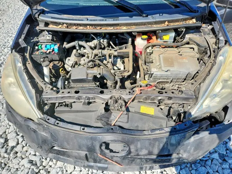 2014 TOYOTA PRIUS C TWO  