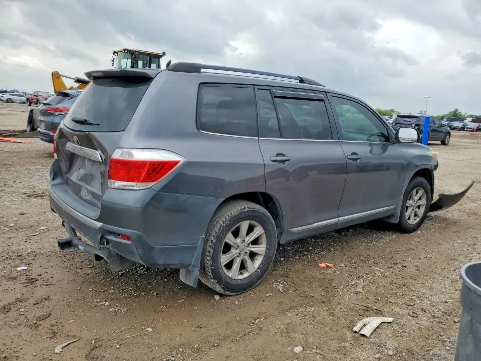 2013 TOYOTA HIGHLANDER BASE  