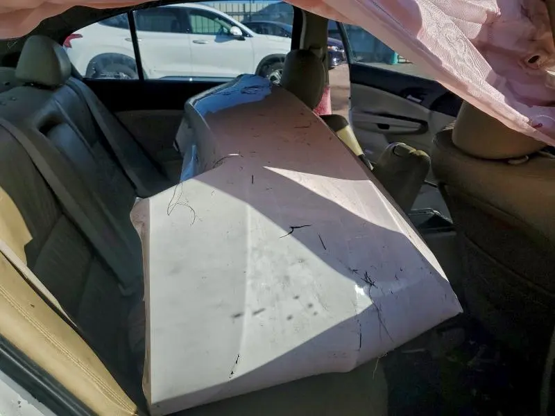 2011 HONDA ACCORD SE  