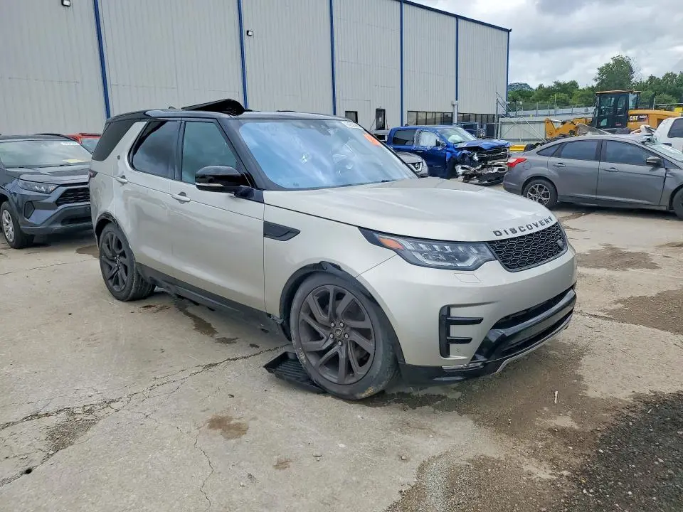 2017 LAND ROVER DISCOVERY HSE  