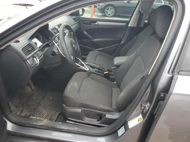 2012 VOLKSWAGEN PASSAT S  