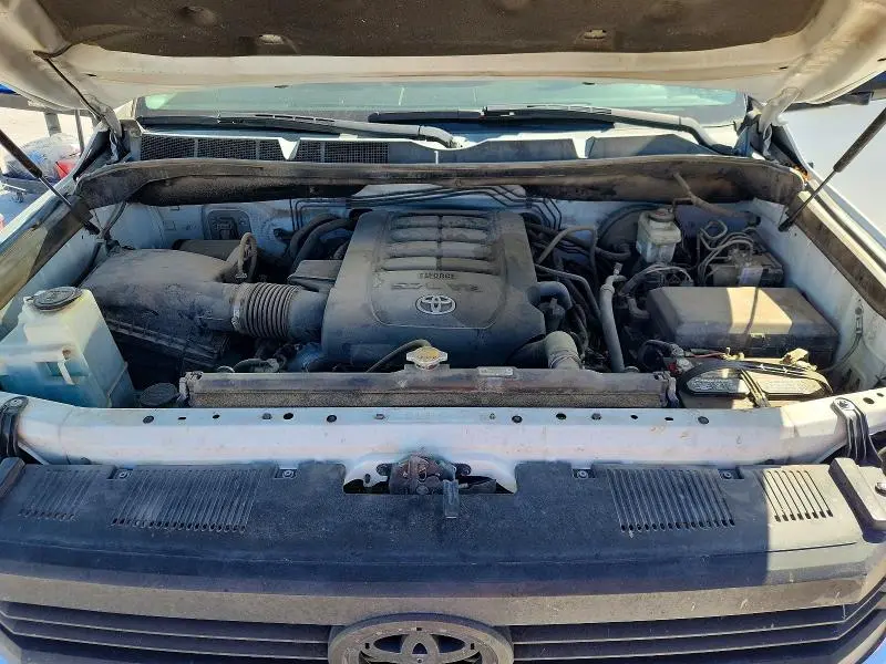 2015 TOYOTA TUNDRA SR5  