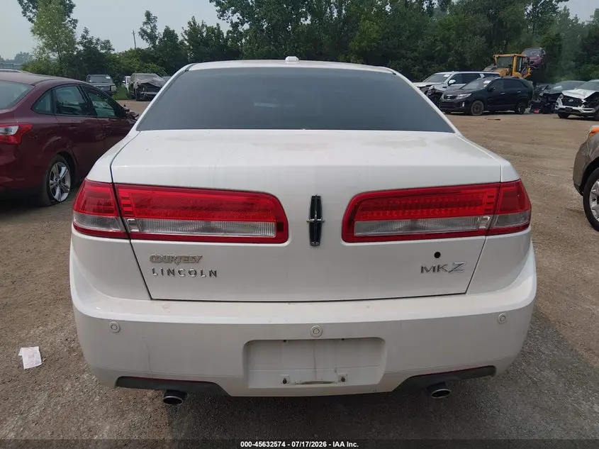 2010 LINCOLN MKZ  