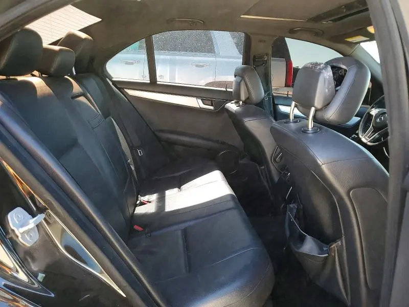 2012 MERCEDES-BENZ C 250  