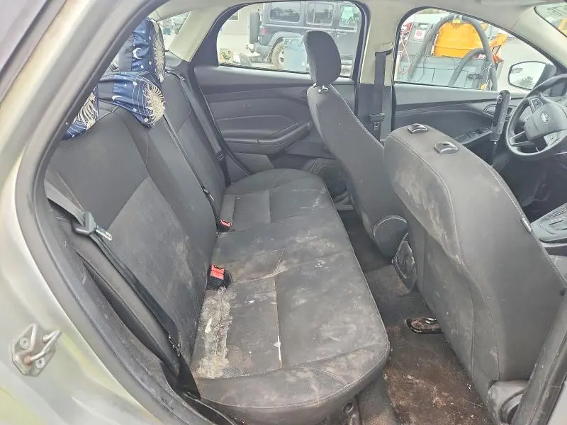 2015 FORD FOCUS S  