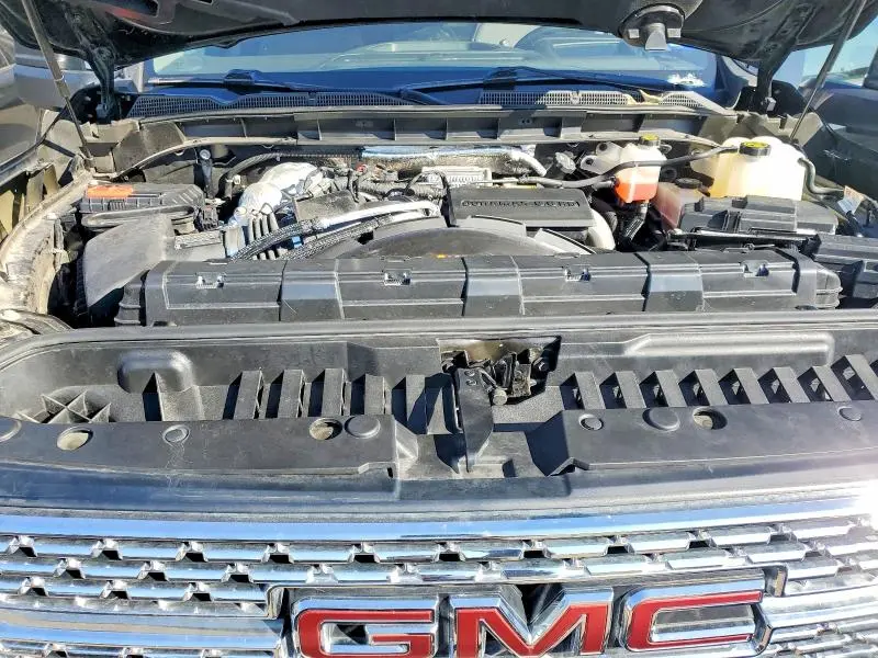 2023 GMC SIERRA K2500 DENALI  