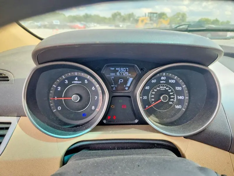 2013 HYUNDAI ELANTRA GLS  