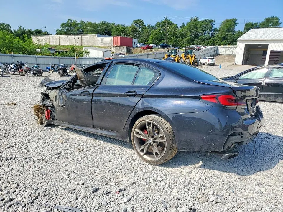 2023 BMW M550XI   
