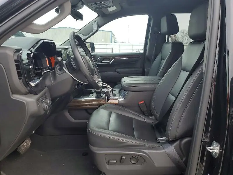 2024 CHEVROLET SILVERADO K1500 LT TRAIL BOSS  