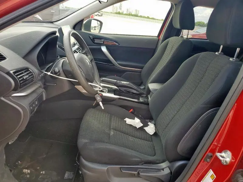 2022 MITSUBISHI ECLIPSE CROSS LE  
