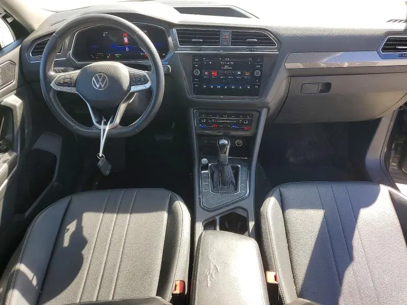 2023 VOLKSWAGEN TIGUAN SE  
