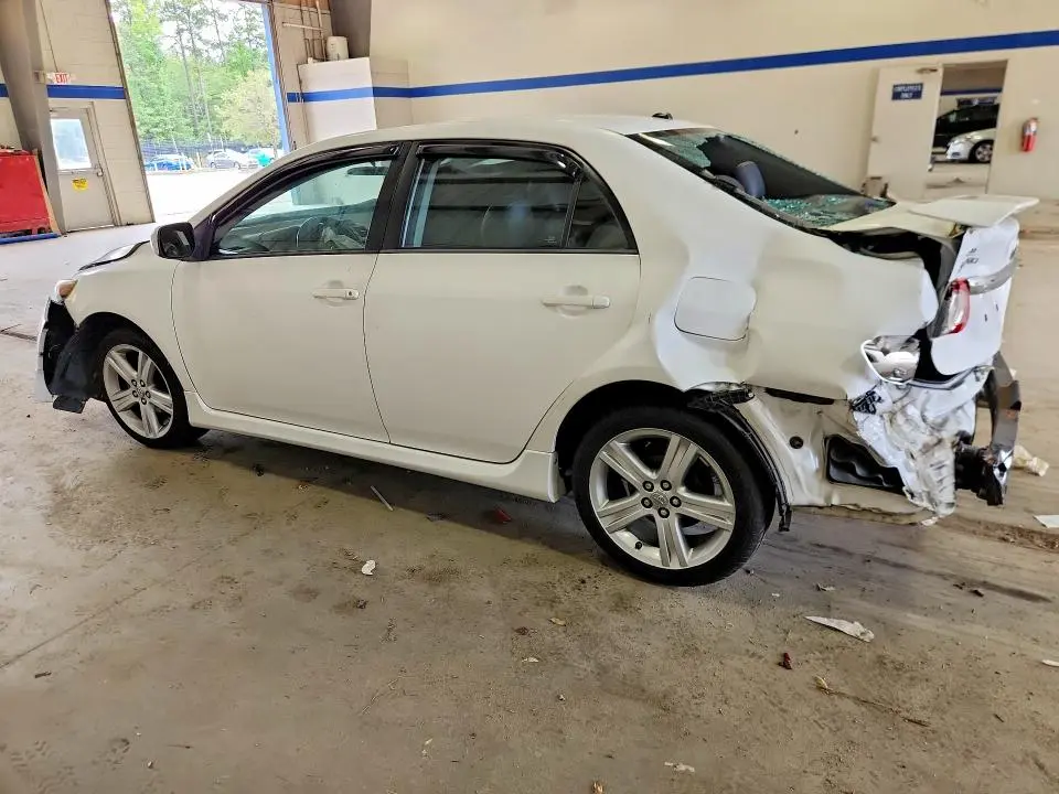2013 TOYOTA COROLLA S  