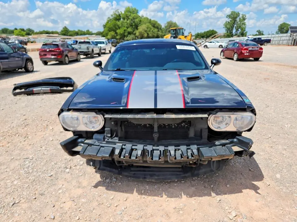 2010 DODGE CHALLENGER SE  