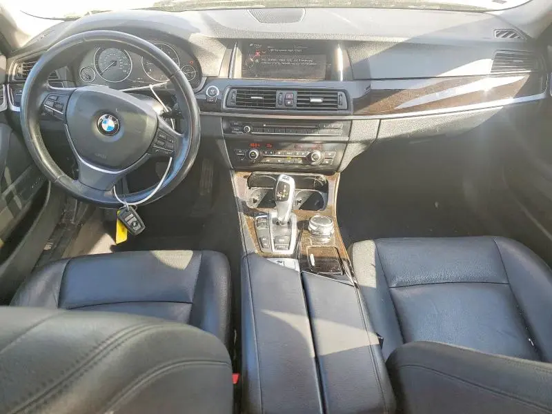 2015 BMW 528 XI  