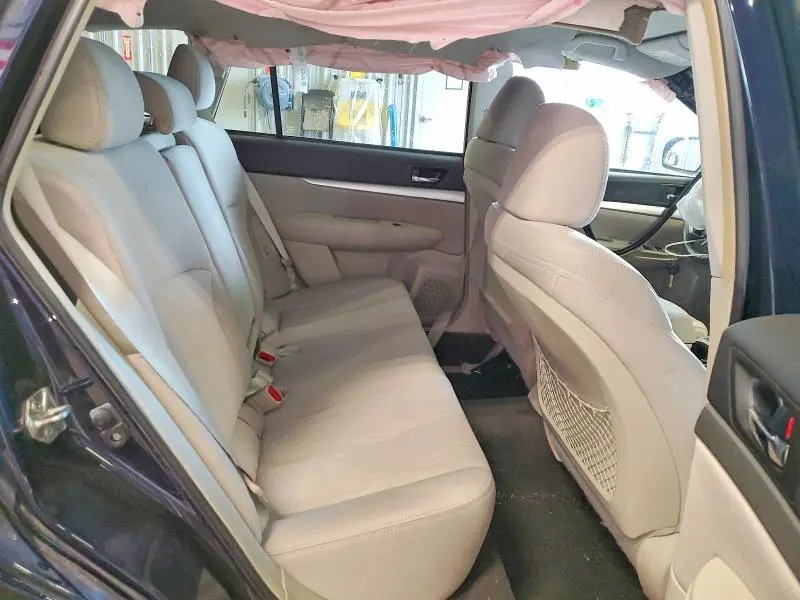 2013 SUBARU OUTBACK 2.5I PREMIUM  