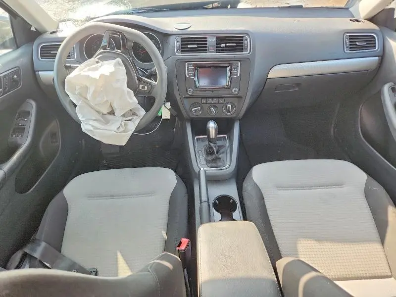 2017 VOLKSWAGEN JETTA   