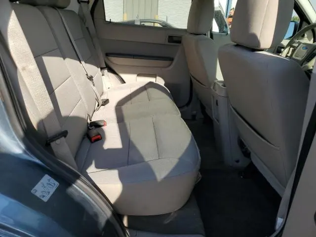 2012 FORD ESCAPE XLT  