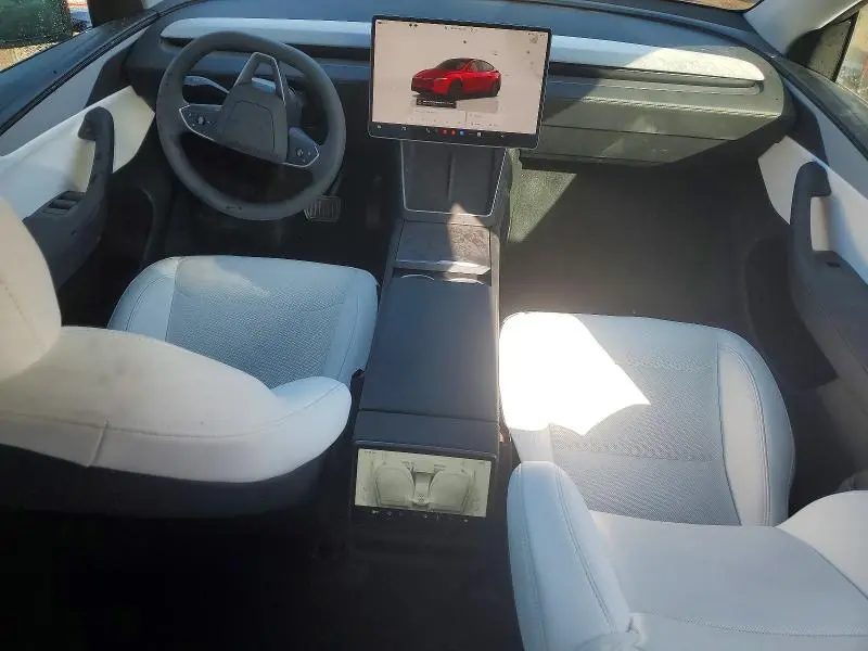 2026 TESLA MODEL Y   